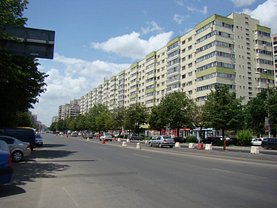 Închiriere spaţiu comercial