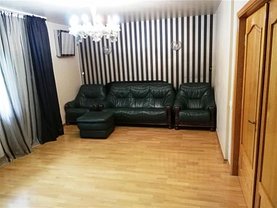 Apartament de închiriat 4 camere, în Ploiesti, zona Gheorghe Doja