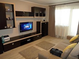 Apartament de închiriat 2 camere, în Ploieşti, zona Vest