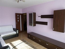 Apartament de închiriat 3 camere, în Ploieşti, zona Mihai Bravu