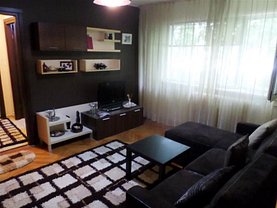 Apartament de închiriat 2 camere, în Ploieşti, zona Central