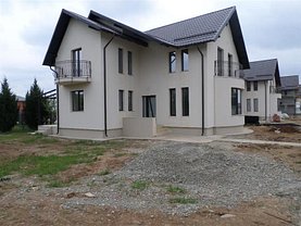 Casa de vânzare 4 camere, în Păuleşti, zona Central