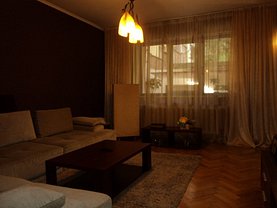 Casa 14 camere în Ramnicu Valcea, Central