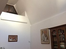 Casa de vânzare sau de închiriat 5 camere, în Râmnicu Vâlcea, zona Nord