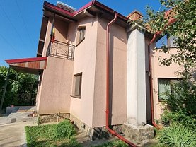 Casa de vânzare 5 camere, în Râmnicu Vâlcea, zona Bujoreni