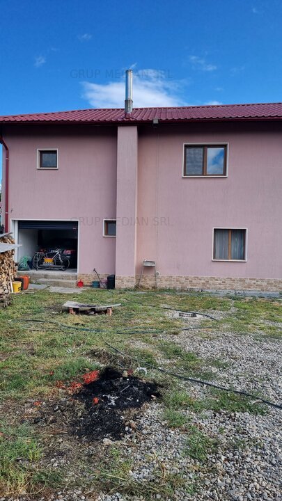 casa P+E, Pausesti - Maglasi