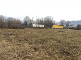 Teren constructii de închiriat, în Călimăneşti, zona Central