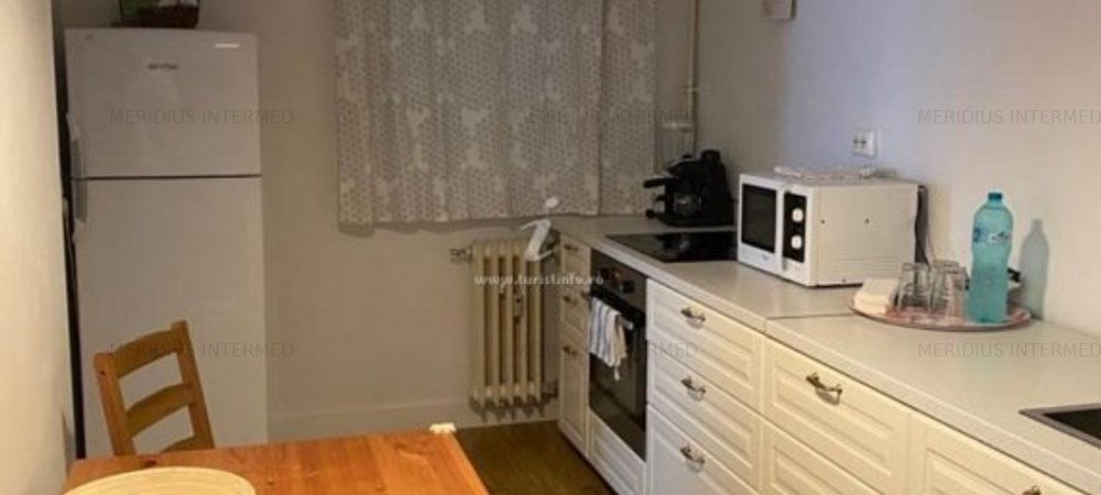 CenterAvailable Ukraine50+20 apartment 3 rooms furnished welcoming - imaginea 0 + 1