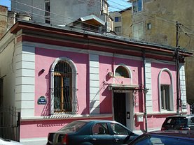 Casa de inchiriat 5 camere, în Bucuresti, zona Ultracentral