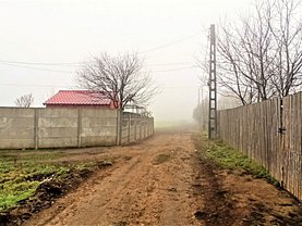 Teren constructii de vânzare, în Lazu
