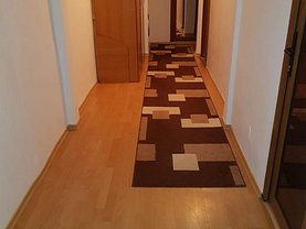 Apartament de închiriat 3 camere, în Constanţa, zona Tomis III