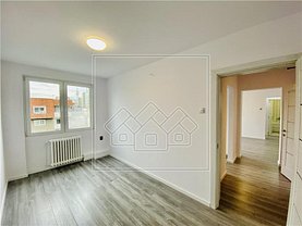 Apartament de vânzare 3 camere, în Sibiu, zona Central