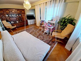 Apartament de vânzare 3 camere, în Alba Iulia, zona Central