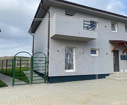 Casa de vânzare 5 camere, în Sibiu, zona Central