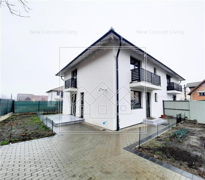 Casa tip duplex - la cheie - 4 camere, curte pavata+gradina - Cisnadie
