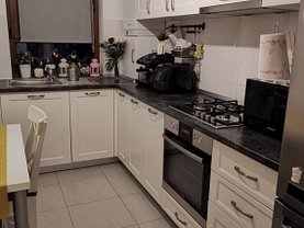 Apartament de vânzare 2 camere, în Braşov, zona Tractorul