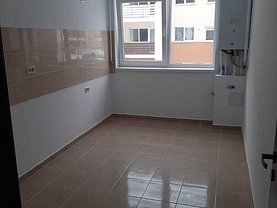 Apartament de vânzare 3 camere, în Sanpetru