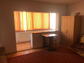 Garsonieră de închiriat, în Braşov, zona Scriitorilor