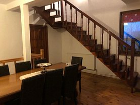 Casa de vânzare 4 camere, în Brasov, zona Stupini