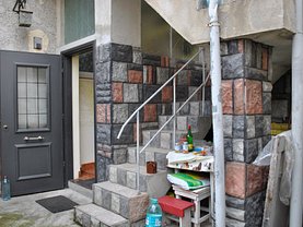 Casa de vânzare 4 camere, în Braşov, zona Schei