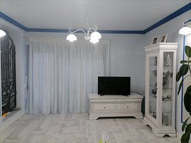Casa de vânzare 4 camere, în Cristian