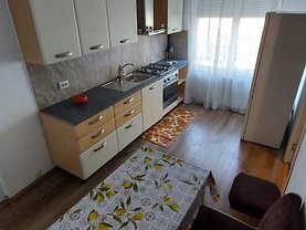 Apartament de închiriat 3 camere, în Constanţa, zona Brotăcei