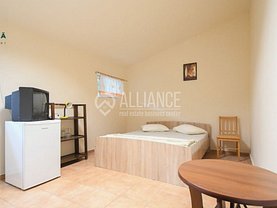Casa de vânzare 5 camere, în Constanţa, zona Delfinariu