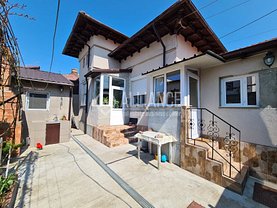 Casa de vânzare 3 camere, în Constanţa, zona Faleza Nord