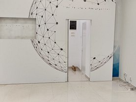 Închiriere spaţiu comercial