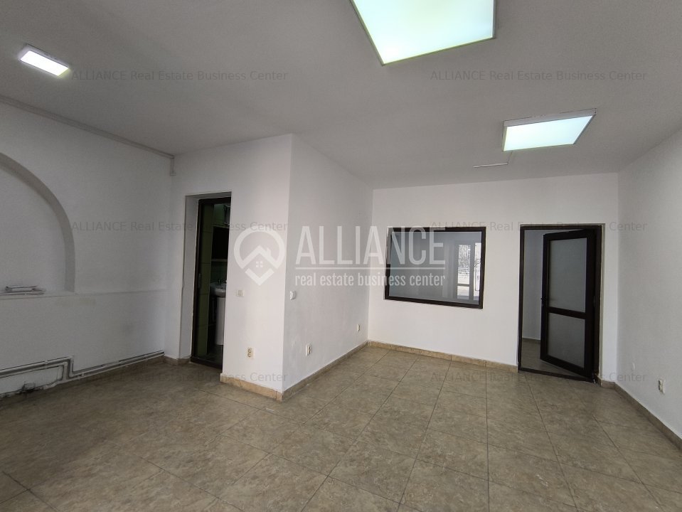 CENTRU SPATIU COMERCIAL