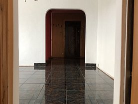 Apartament de vânzare 3 camere, în Oradea, zona Iosia