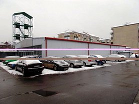 Închiriere spaţiu comercial