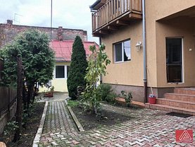 Casa de vânzare 5 camere, în Oradea, zona Central