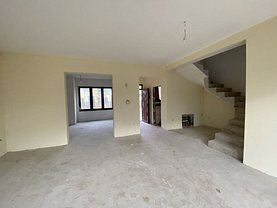 Casa 4 camere în Oradea, Est