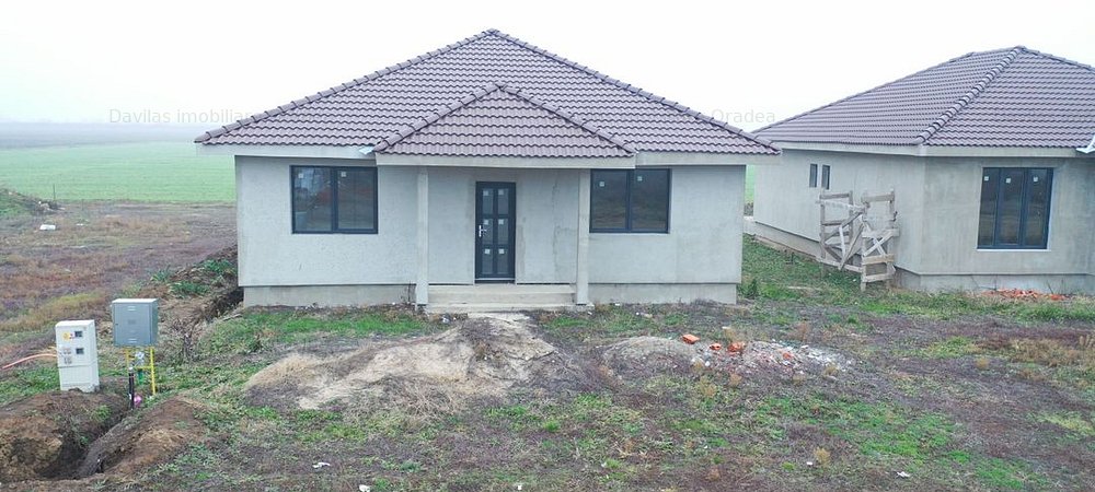 Casa noua cu 4 camere si 500 mp teren in Santandrei - imaginea 0 + 1