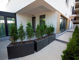 Apartament de vânzare 2 camere, în Bucuresti, zona Aviatiei