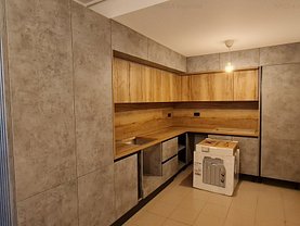 Apartament de închiriat 3 camere, în Voluntari, zona Central