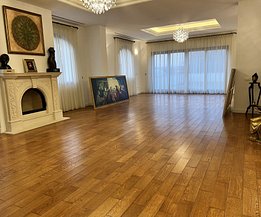 Casa de vânzare sau de închiriat 10 camere, în Bucureşti, zona Pipera