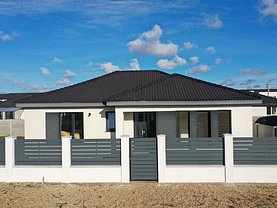 Casa de vânzare 4 camere, în Sântandrei