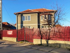 Casa de vânzare 4 camere, în Popeşti