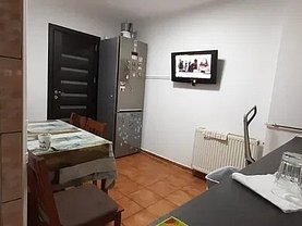 Apartament de vânzare 2 camere, în Bucuresti, zona Decebal