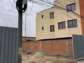 Casa de vânzare 10 camere, în Bucureşti, zona Vitan