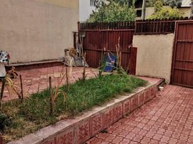 Casa de închiriat 5 camere, în Bucureşti, zona Calea Călăraşilor