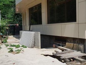 Închiriere spaţiu comercial