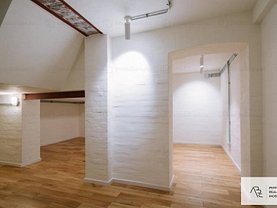 Închiriere spaţiu industrial