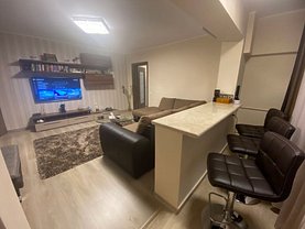 Apartament de vânzare 3 camere, în Bucureşti, zona Iancului