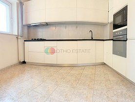 Apartament de vânzare 3 camere, în Bucureşti, zona Obor