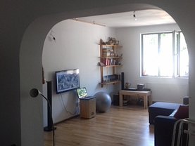 Casa de vânzare 5 camere, în Bucuresti, zona Jiului