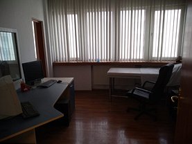 Apartament de vânzare 7 camere, în Bucuresti, zona Universitate