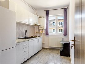 Apartament de vânzare 2 camere, în Bucuresti, zona Fundeni